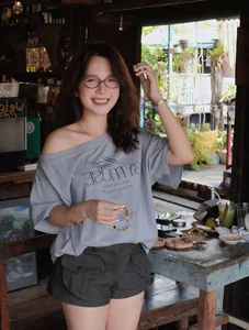 Vietnamese Celeb Updates: Le Giang Addresses Son Tung M-TP Rumors - image 14