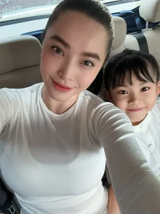 Vietnamese Celeb Updates: Le Giang Addresses Son Tung M-TP Rumors - image 24