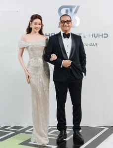 Miss Universe Vietnam Khanh Van Reveals Fiancé in Heartwarming Celebration - image 6