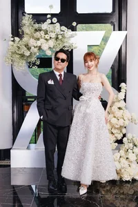 Miss Universe Vietnam Khanh Van Reveals Fiancé in Heartwarming Celebration - image 9