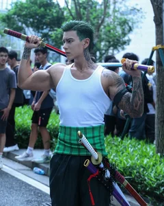 Impressive One Piece Cosplay Gallery - image 9
