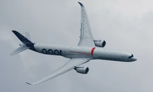 Spectacular Aerial Displays and Next-Gen Jets Shine at Singapore Airshow 2024 - image 5