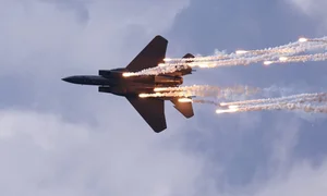 Spectacular Aerial Displays and Next-Gen Jets Shine at Singapore Airshow 2024 - image 4