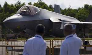 Spectacular Aerial Displays and Next-Gen Jets Shine at Singapore Airshow 2024 - image 3