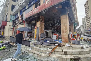 Hainan Island in Ruins: The Devastating Aftermath of Super Typhoon Yagi - image 7
