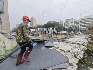 Hainan Island in Ruins: The Devastating Aftermath of Super Typhoon Yagi - image 3