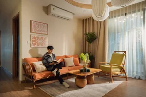 15+ Japandi Living Room Ideas for Young Families Seeking Minimalist Style - image 13