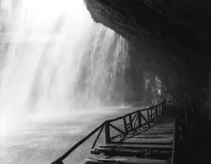 Historical Beauty of Prenn Waterfall in Da Lat a Century Ago - image 6