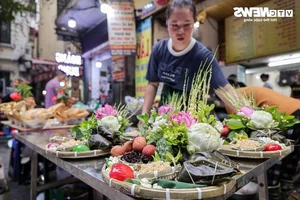 Dragon Boat Festival Economics: Floral Offerings and Rising Cake Prices - image 4