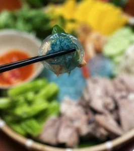 Exploring Nuốc Xanh: The Unique Blue Jellyfish Sashimi of Hue - A Summer Delicacy - image 0