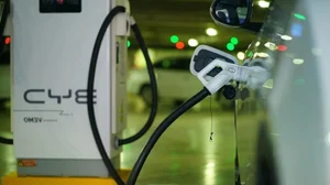 China's Ultra-Fast EV Charging Tech Challenges Tesla's Market Dominance - image 4