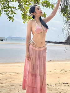 Famous Laotian Influencer in Vietnam Praised for Sophisticated Style - image 9