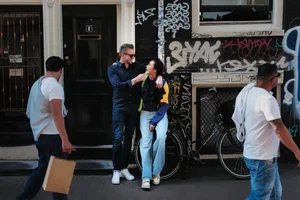 Supermodel Minh Tu Announces Wedding Date with Groom Chris After Decade-Long Romance - image 3