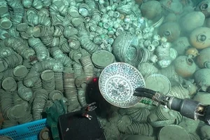 Shocking Archaeological Discovery: Rare Ancient Treasures Unearthed, Leaving Historians and Experts Astonished - image 8