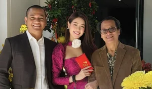 Khanh Van's Timeless Beauty Captured Through the Lens of Her Husband - image 13