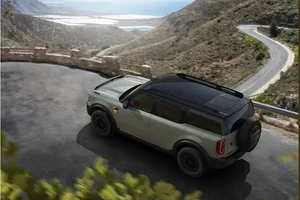 New All-Electric Ford Bronco Debuts with 271 HP, Starting at $1.7 Billion VND - image 3