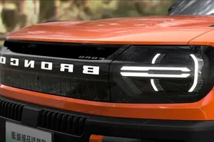 New All-Electric Ford Bronco Debuts with 271 HP, Starting at $1.7 Billion VND - image 6