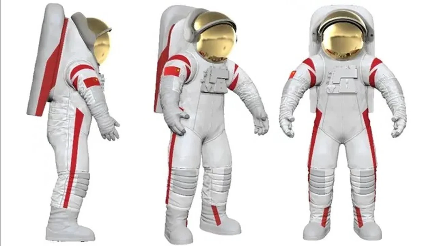 China Unveils Advanced New Spacesuit for Manned Moon Landing
