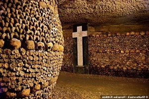 Haunting Secrets of the Paris Catacombs: A Journey Beneath the City - image 0