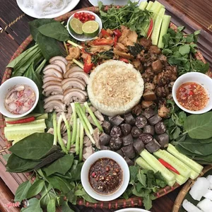 Inside Xuan Bac's Spectacular Family Feast for Independence Day - image 3