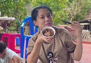 Inside Xuan Bac's Spectacular Family Feast for Independence Day - image 2