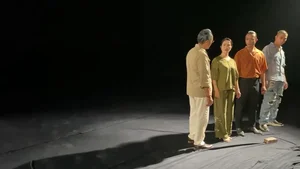 The Cast of Vietnamese Drama Độc Đạo Records Emotional New OST Together - image 5