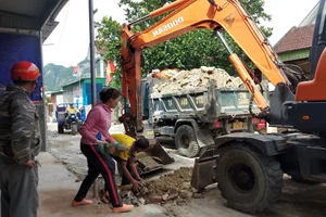 Rural Community Unites to Fund and Build Mountain Roads in Vietnam - image 6