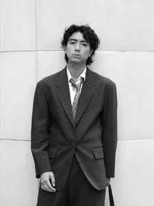 The Rising Star: Son of Vietnam’s 'Screen Queen' Captivates with Romantic Charm - image 3