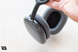 AirPods Max 2 Review: Hidden Performance Upgrades Behind a Familiar Iconic Apple Design - image 11