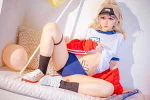 Stunning Sports-Themed Cosplay: Celebrating Athletic Aesthetics and Creative Fashion - image 8