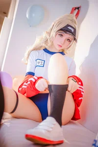 Stunning Sports-Themed Cosplay: Celebrating Athletic Aesthetics and Creative Fashion - image 28