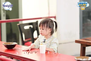 Dang Khoi’s Son Channels 'Cinderella' and Mom Duong’s Sweet Surprises About Her Daughter - image 3