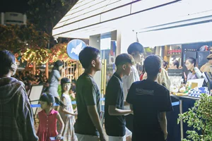 Da Nang Youth Embrace Early Morning Coffee and Han River Sunrises - image 12