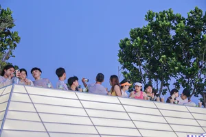 Da Nang Youth Embrace Early Morning Coffee and Han River Sunrises - image 11