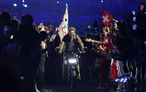 Paris 2024 Olympics Closing Ceremony: A Spectacular Farewell - image 5
