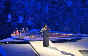 Paris 2024 Olympics Closing Ceremony: A Spectacular Farewell - image 11