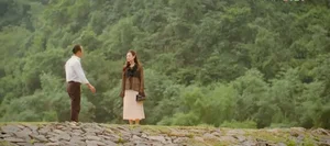 Doc Dao Episode 28 Highlights: Hong's First Tense Encounter with Quan 'Gia' - image 3