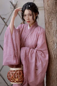 Modern Aesthetic Mastery: YiTuYu Art Language Vol.7234 Featuring Han - image 13