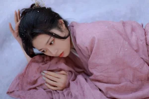 Modern Aesthetic Mastery: YiTuYu Art Language Vol.7234 Featuring Han - image 14