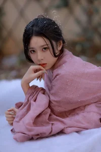 Modern Aesthetic Mastery: YiTuYu Art Language Vol.7234 Featuring Han - image 17