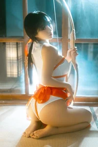 Sakurai Nene Miko: The Rising Star of Japanese Fashion and Cosplay - image 5