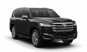 A Closer Look at the 2025 Toyota Land Cruiser Hybrid: Starting at $2.5 Billion VND - image 2