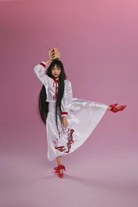 Folk Singer Phuong My Chi Debuts Bold Japanese-Style Hime Haircut - image 10