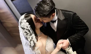 Stunning Wedding Photos of Miss Ethnic Vietnam Nông Thúy Hằng: A Celebration of Love and Elegance - image 0