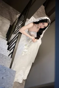 Stunning Wedding Photos of Miss Ethnic Vietnam Nông Thúy Hằng: A Celebration of Love and Elegance - image 1