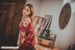 YALAYI Vol.661: Tina’s Travel Diary 2 - A Masterclass in Lifestyle Photography - image 21