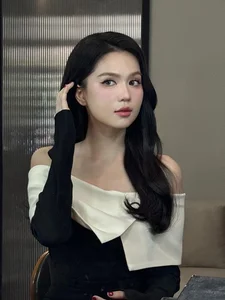 Ngoc Trinh Stuns in Glamorous Sheer Fashion: A Bold Statement in Modern Elegance and Style - image 4