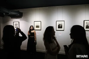 Ho Chi Minh City's Youth Discover Hidden Art at the 'Secret Room' Exhibition - image 0
