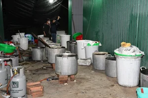Inside the Raid: Close-up Look at the Recently Dismantled Massive Drug Lab - image 6