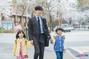 3 Office Romance K-Dramas To Watch After Filing For Love - image 9